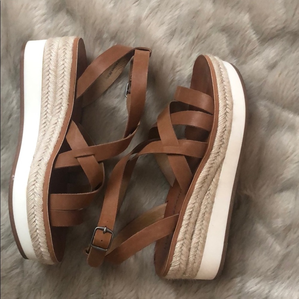 Lucky  Brand Jenepper Wedge Sandal